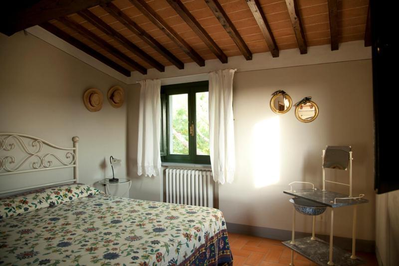 Agriturismo La Colombaia แชร์เรโต กุยดิ ภายนอก รูปภาพ